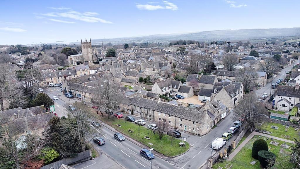 Luxury Cotswold Cottage With Hot Tub In Stow On The Wold! Экстерьер фото