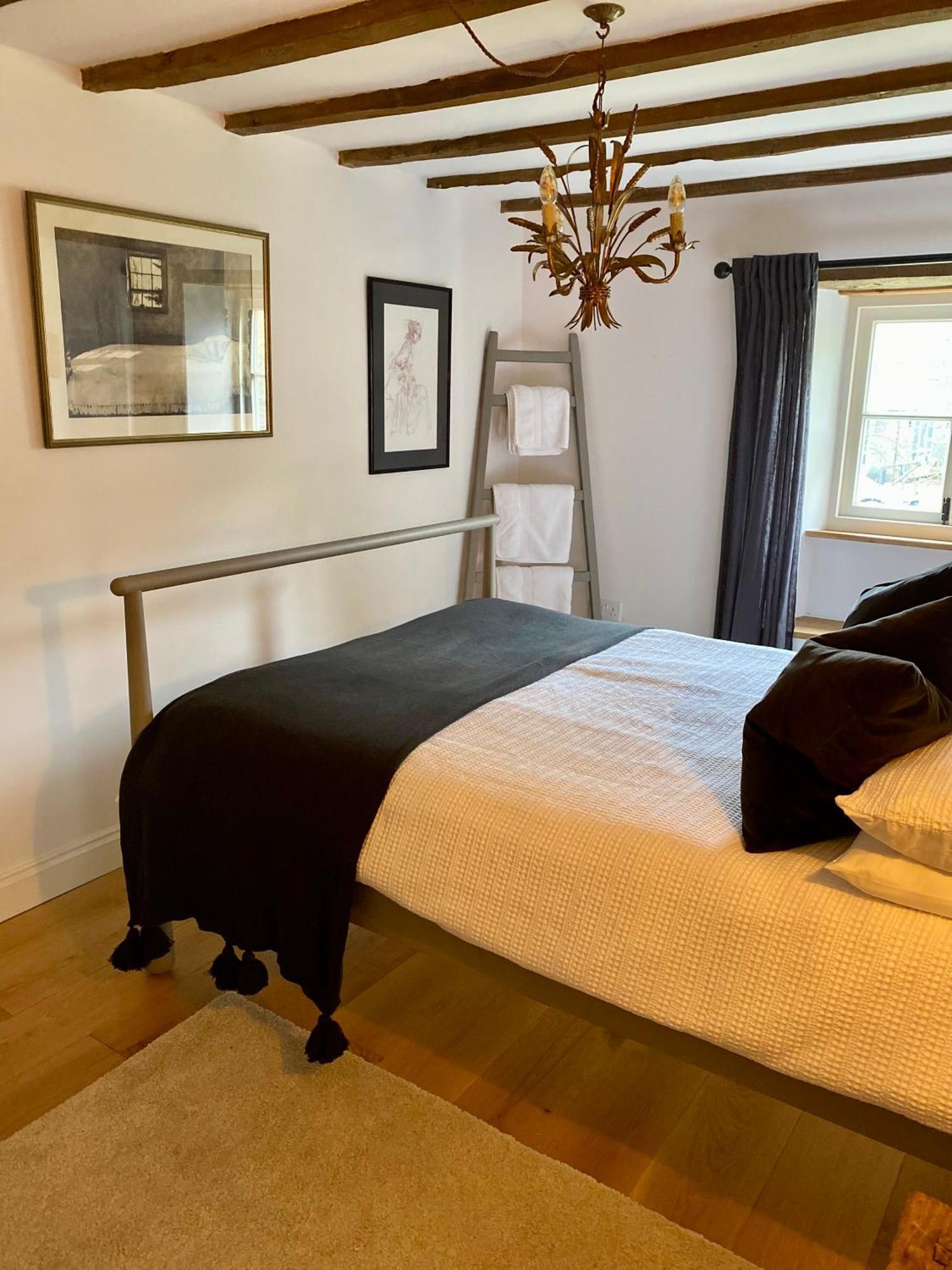 Luxury Cotswold Cottage With Hot Tub In Stow On The Wold! Экстерьер фото